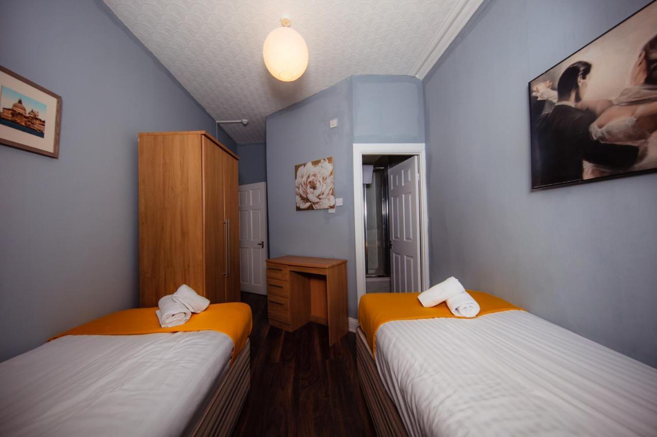 Super Central 4Bedroom Apartment At The Meadows Edinburgh Ngoại thất bức ảnh